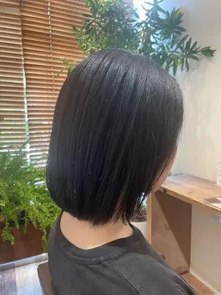 ミディアム GOOD NEIGHBORS  流山おおたかの森所属・鈴木 彩花のヘアスタイル