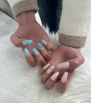 ネイル REN LANDHAKATAのネイルデザイン