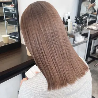 ミディアム SYUK高円寺所属・ベージュ/暖色カラー /ボブ/ミカのヘアスタイル