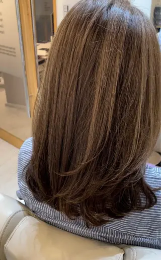 ミディアム カラー 高尾 成紀のヘアスタイル