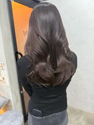 ロング カラー AIRI layer cut hairのヘアスタイル