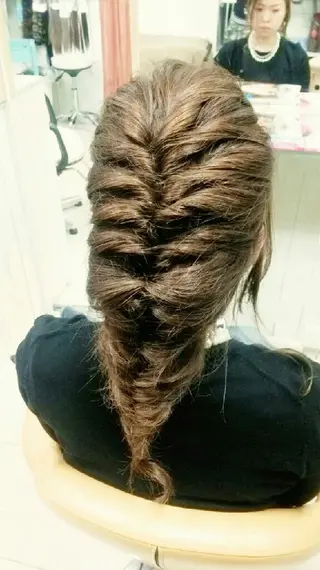 ロング カラー ヘアアレンジ エミタス ☆のヘアスタイル