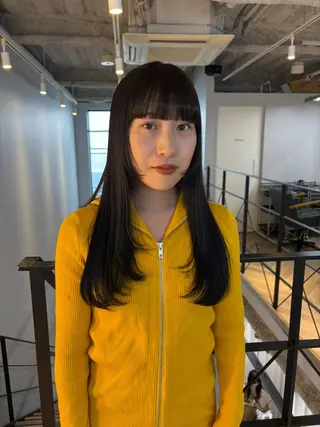 ロング yuri/伏見/栄/ カットモデルのヘアスタイル