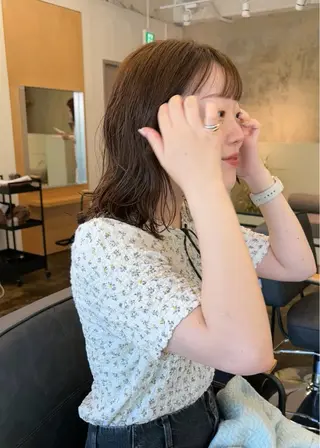 ミディアム カラー パーマ 西山 紗耶香🪽 透明感カラー/ボブのヘアスタイル