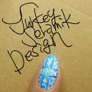 ネイル L'instant Nail Artzのネイルデザイン