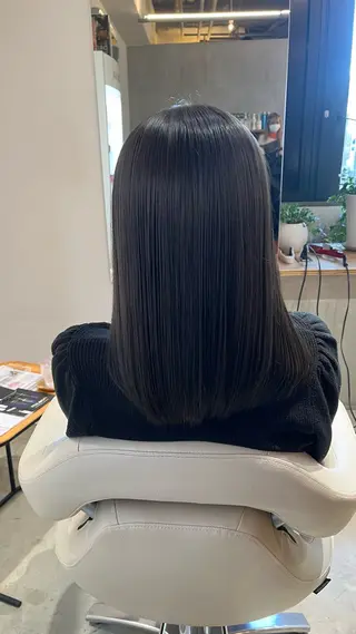 カラー Naotsuka Yui 🌺のヘアスタイル