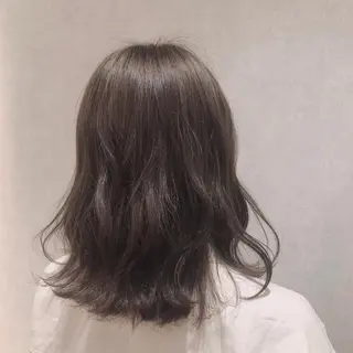 ミディアム カラー ヘアアレンジ 雪本 愛のヘアスタイル