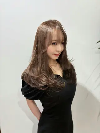 カラー Elsa the leap所属・田邊 琳のヘアスタイル