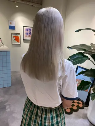 セミロング カラー 当日予約大歓迎💗 依田瑞希のヘアスタイル