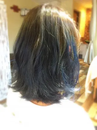 ミディアム カラー 美容歴18年以上🌈 山口のヘアスタイル