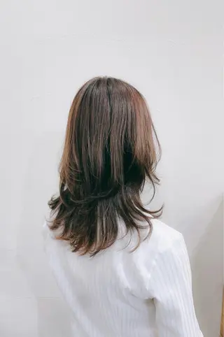セミロング かんばら りょーいのヘアスタイル