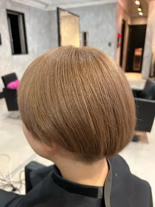 ショート カラー TIDE HAIR 高槻店所属・TIDEHAIR. IKUのヘアスタイル