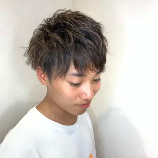 ショート カラー メンズ Vir by browのヘアスタイル