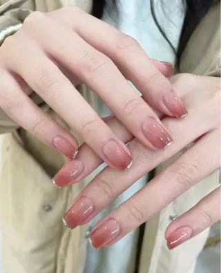 ネイル Lynn_ Nailのネイルデザイン