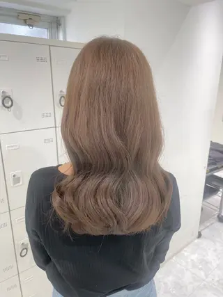 セミロング カラー パーマ ヘアアレンジ メンズ 透明感カラー・レイヤ ー🎀amika🎀のヘアスタイル