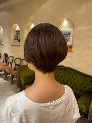 ショート ボブ ホノカのヘアスタイル