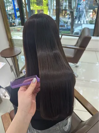 ロング 髪質改善透明感カラー 🩶Nanakoのヘアスタイル