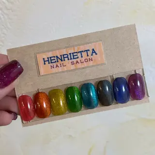 ネイル HENRIETTA NAILSALONのネイルデザイン