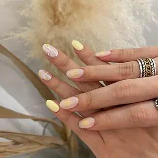 ネイル Nail salon R⋆*のネイルデザイン