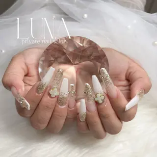 ネイル LUNA MAIのネイルデザイン