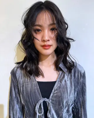 カラー ブリーチカラー🎀 寺門美優のヘアスタイル