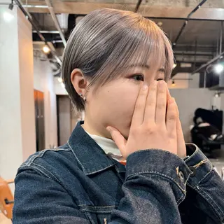 ショート 🎗️comoda 神戸三宮 髪質改善のヘアスタイル