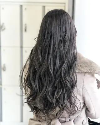 ロング 🌼上水流 彩乃🌼のヘアスタイル