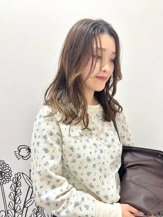 セミロング カラー ヘアアレンジ 🌷ボブ/髪質改善 ストレートのヘアスタイル