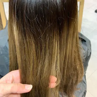 セミロング 👑満足度1000% 重村 春奈👑のヘアスタイル