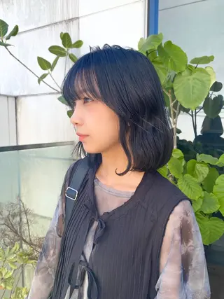 ショート カラー パーマ ヘアアレンジ 押切 響 のヘアスタイル