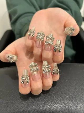 ネイル MARUCHU SAE👽のネイルデザイン