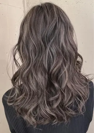 ロング 小塚 和眞のヘアスタイル