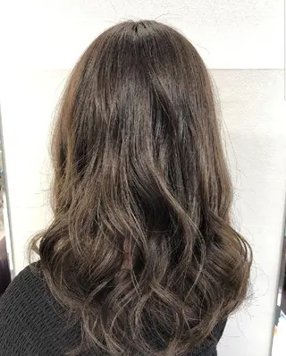 カラー セミロング 501 HAIR studio所属・22時迄営業サロン⭐ YASUHIRO🌿の眉毛・アイブロウイメージ