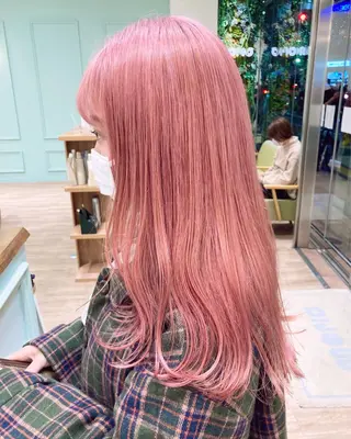 セミロング カラー ケアブリーチ 坪井佑樹のヘアスタイル