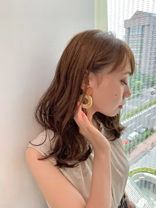 セミロング カラー 🌟美髪矯正🌟 吉田冴一のヘアスタイル