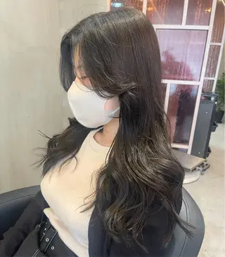 ロング 韓国 / 中国ヘア 🦋Noniのヘアスタイル