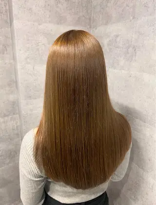 セミロング カラー 川浪 ほほみのヘアスタイル