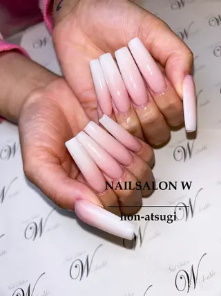 ロング ネイルサロン ダブルのネイルデザイン