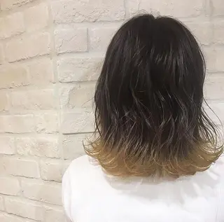 セミロング カラー RINA🧤 デザインとボブのヘアスタイル
