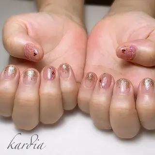 ネイル καρδιά -ｶﾙﾃﾞｨｱ-のネイルデザイン