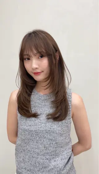 セミロング 透明感カラー🎨 たくまのヘアスタイル