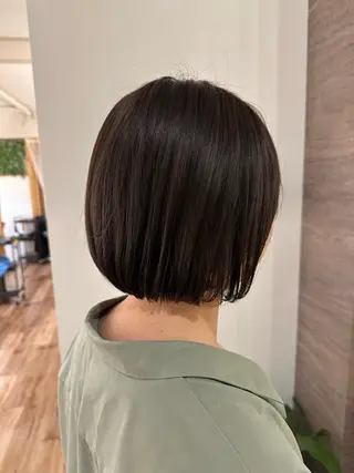 ショート カラー Eregion所属・竹内 麻乃のヘアスタイル