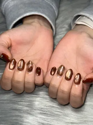 ネイル Momoka 🍑🎀のネイルデザイン