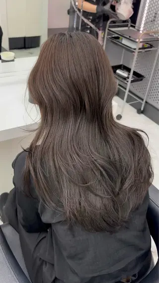 カラー 🥂大人上品styl e🥂nozomiのヘアスタイル