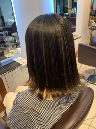 セミロング プルースラウンジ所属・プルースラウンジ 千葉のヘアスタイル