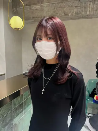 ミディアム カラー 海外girl🤎 透明感ベージュmaoのヘアスタイル