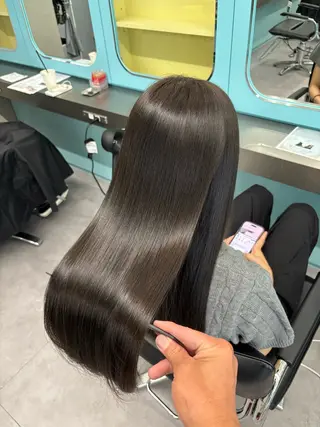 ロング KOH/髪質改善特化 /縮毛矯正のヘアスタイル
