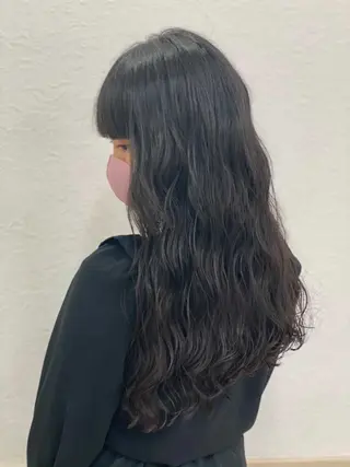 パーマ 伊佐 愛のヘアスタイル
