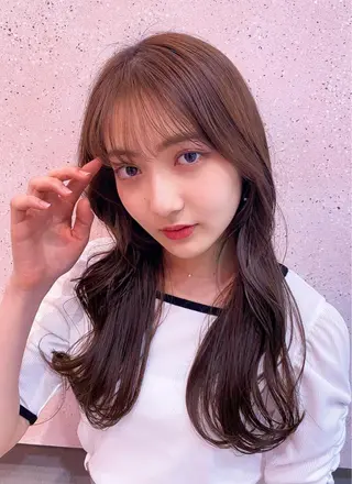 セミロング カラー 新宿/韓国風レイヤー 髪質改善/渋谷直樹のヘアスタイル