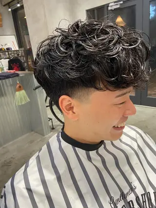 ショート パーマ FM【エフエム】HAVANA所属・💈圧倒的メンズ特化 明大前美容師💈のヘアスタイル